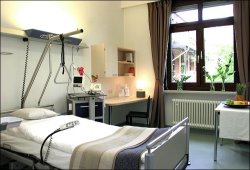 Patientenzimmer Tränenesäcke OP Kassel